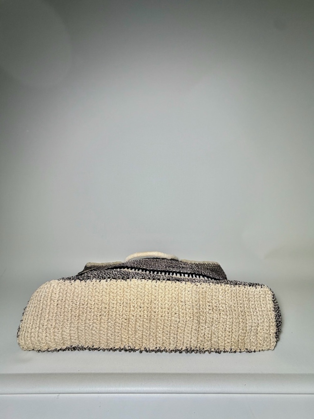 APIECE APART CHAMBIRA TOTE
Black Stripe - Picture 4 of 9